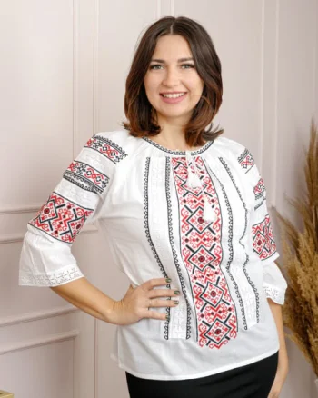 Ie traditionala alba cu motiv geometric rosu Raluca