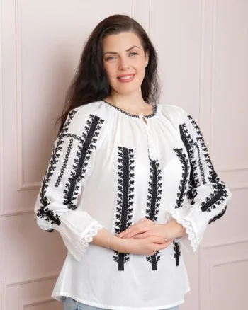 Ie traditionala alba cu motiv geometric negru Anastasia 02 - maneca lunga