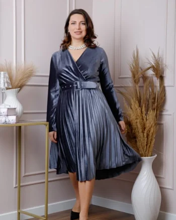 Rochie Emily din catifea plisata gri cu bust petrecut