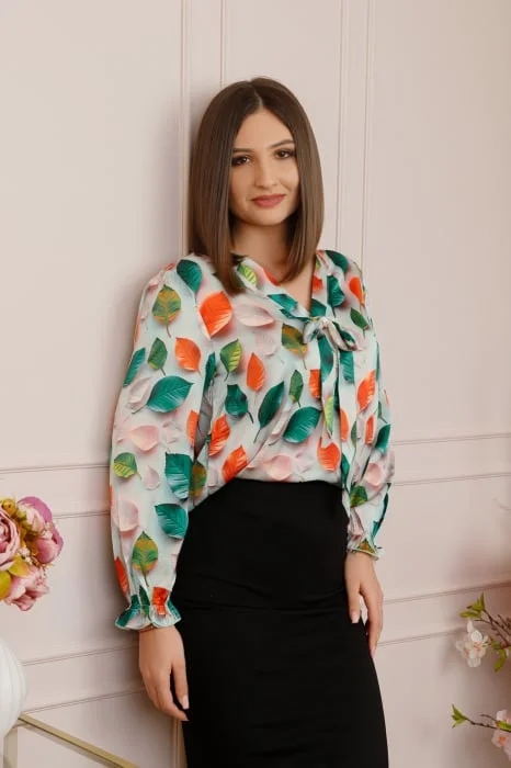 Bluza eleganta Jessica cu maneci bufante si decolteu cu funda - Verde