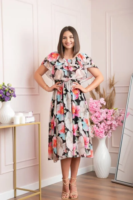 Rochie Sarah eleganta din voal cu volane si imprimeuri florale - Negru
