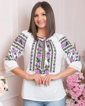 Ie traditionala alba cu motiv floral mov Clementina 03