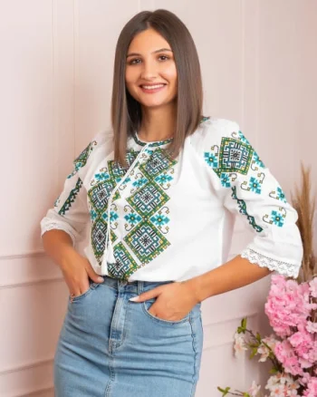 Ie traditionala alba cu motiv geometric turcoaz Alisa