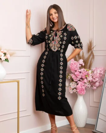 Rochie traditionala neagra cu model geometric multicolor Viorela 03