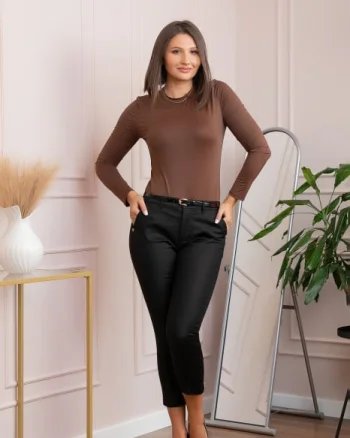 Pantaloni dama negri conici Blair cu curea si detaliu fundita