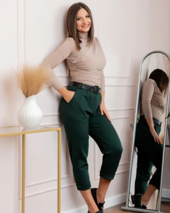 Pantaloni Jessie verzi cu croi lejer si talie elastica
