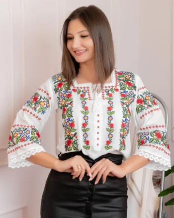 Bluza alba cu motiv floral multicolor Andreea 03