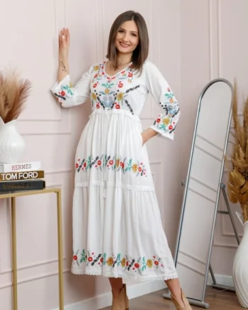 Rochie alba cu motiv floral multicolor Violeta 02