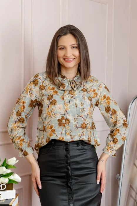 Bluza eleganta Nathalie cu funda la gat si imprimeu galben si crem