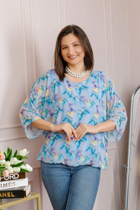 Bluza dama Maddie din voal bleu cu imprimeu floral turcoaz