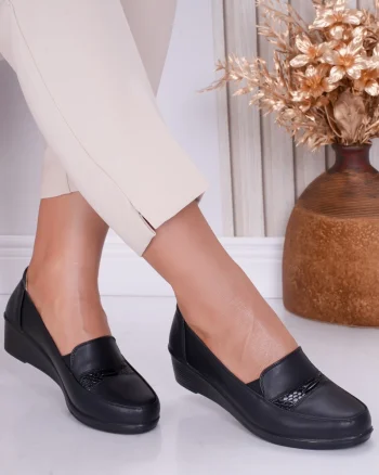 Pantofi dama cu platforma Negri din Piele Ecologica Coco