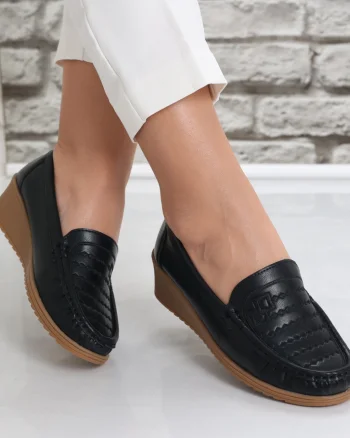 Pantofi dama Negri din Piele Ecologica Fasila