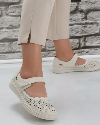 Pantofi dama casual Bej din Piele Ecologica Blaymi
