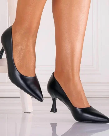 Pantofi dama Negri din Piele Ecologica Ricardia