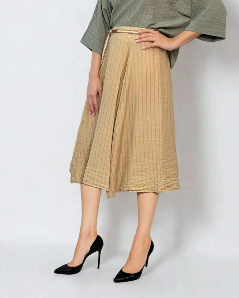 Fustă midi cu dungi și curea împletită beige - Unica S-L
