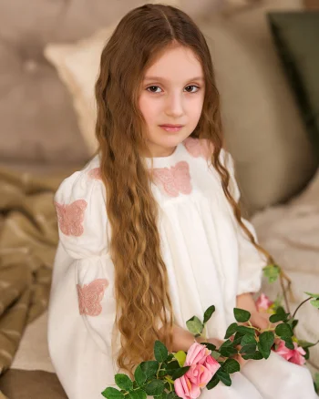 Rochie alba eleganta cu fluturi roz pentru fete - Mabel