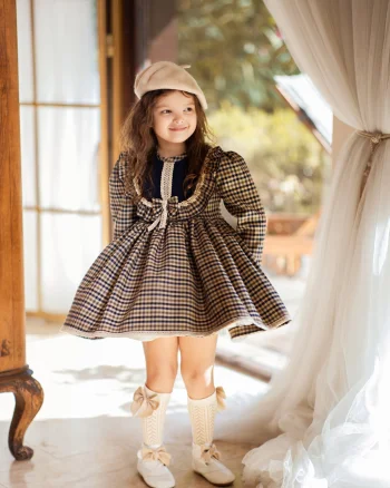 Rochie vintage din stofa in carouri bej pentru fete - Arianna