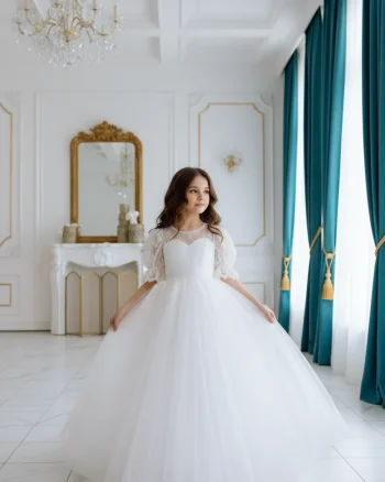 Rochie alba lunga eleganta pentru fete, din tulle alb si dantela chantilly - Tiana