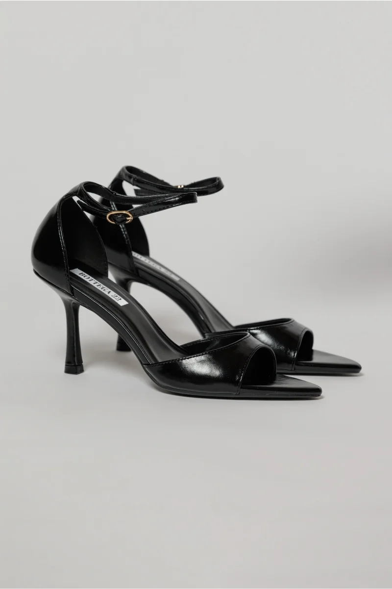 Sandale negre elegante din piele ecologica cu varf ascutit