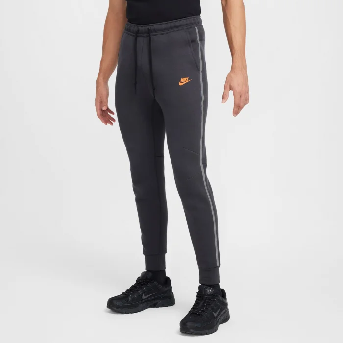 Pantaloni Nike M Tech Ssnl Tech Fleece + Jggr