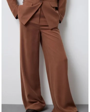 Pantaloni din chambray cu croaiala ampla, Maro