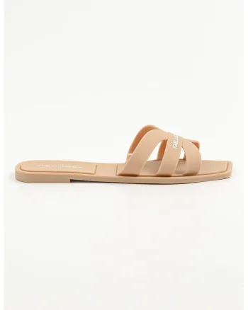 Papuci cu logo, Maro camel