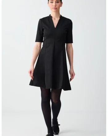 Rochie mini evazata cu decolteu in V, Negru