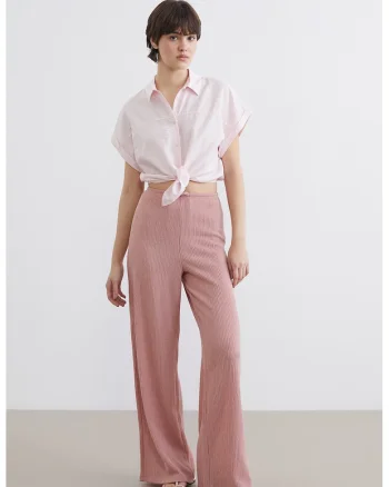 Pantaloni cu croiala ampla si snur, Roz prafuit