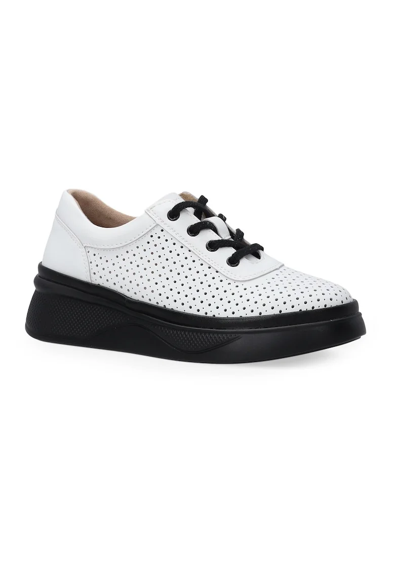 Pantofi sport din piele cu perforatii si talpa contrastanta