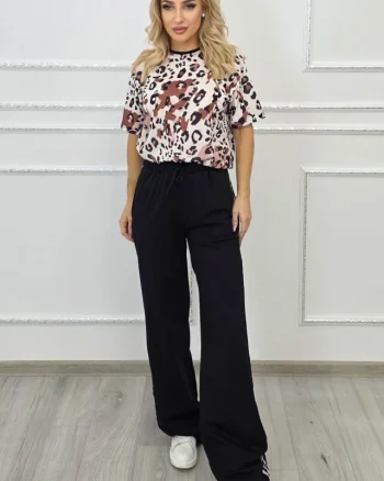 Compleu casual Calista, cu tricou oversize animal print si pantaloni, Negru