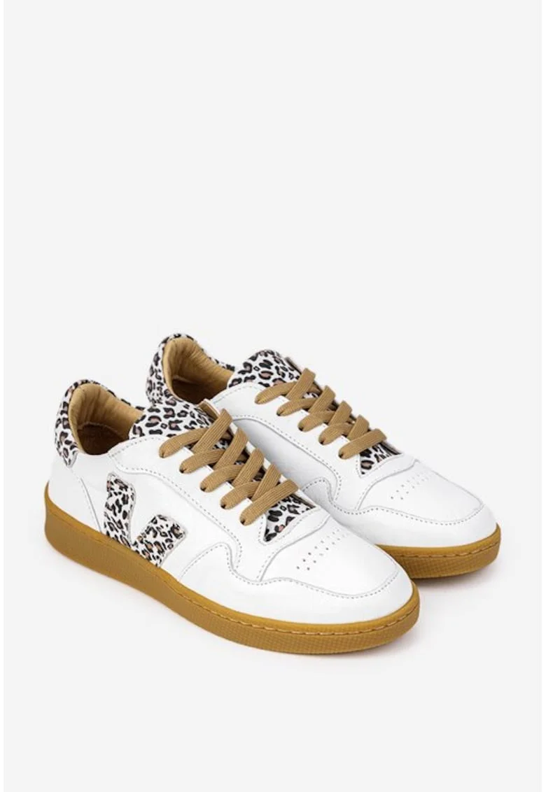 Pantofi dama  albi din piele naturala cu detalii animal print