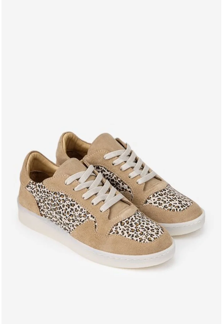 Pantofi dama  bej din piele intoarsa cu detalii animal print