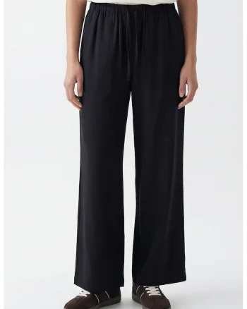 Pantaloni cu croiala ampla si snur, Negru stins