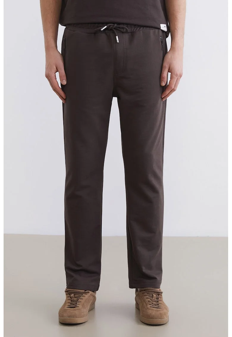 Pantaloni de trening cu snur de ajustare si buzunare cu fermoar, Maro pamantiu