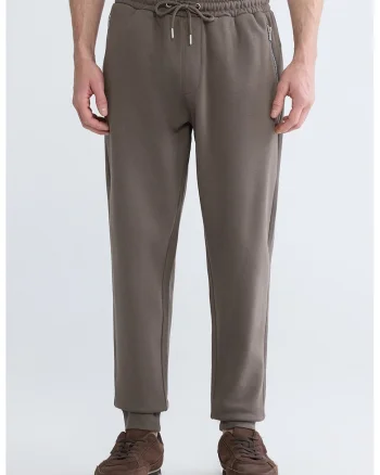 Pantaloni conici cu buzunare cu fermoar, Maro taupe