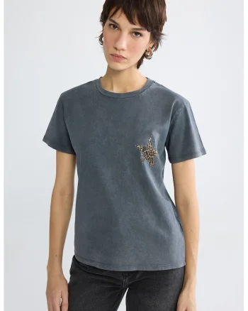 Tricou cu imprimeu cu stea si nituri, Gri antracit