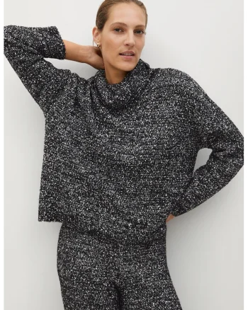 Pulover cu guler inalt si model cu pete decorative Nancy, Alb/Negru