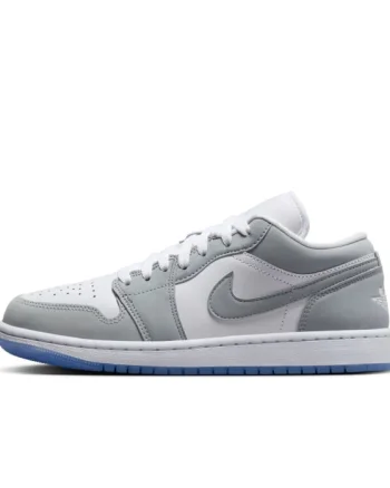 Pantofi sport Wmns Air Jordan 1 Low Re