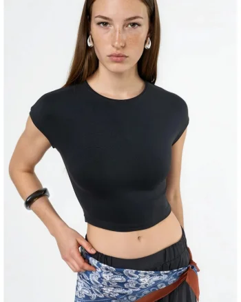 Tricou dama  negrudwqfwqfwq, Negru