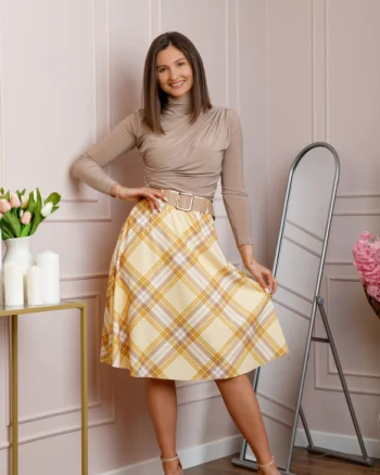 Fusta midi in carouri galben pastel cu talie elastica si curea reglabila Monroe