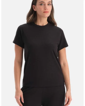 Tricou cu decolteu la baza gatului si model uni, Negru stins