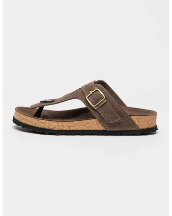 Papuci flip-flop din piele intoarsa cu catarama, Maro taupe