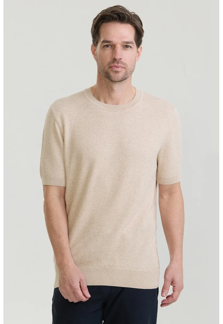 Tricou cu model uni si decolteu la baza gatului, Bej
