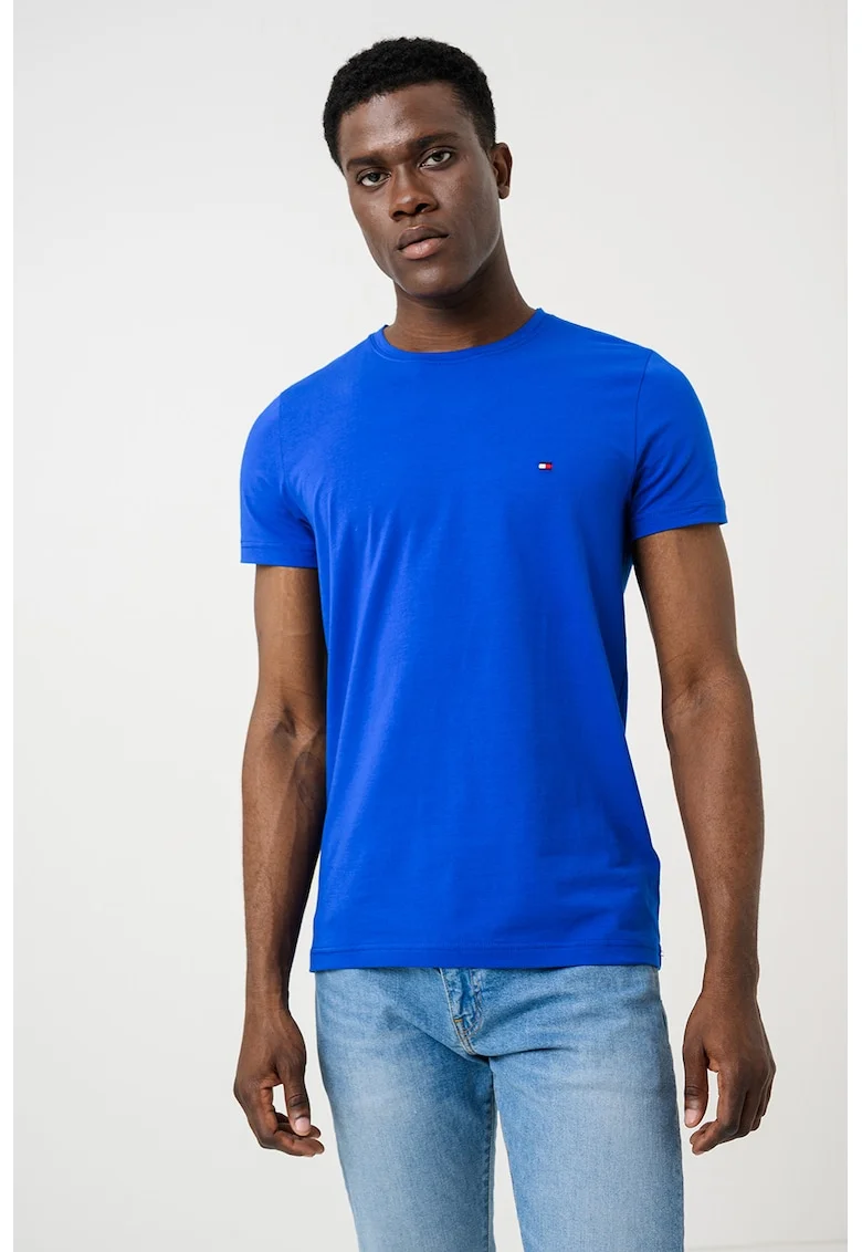 Tricou slim fit cu decolteu la baza gatului