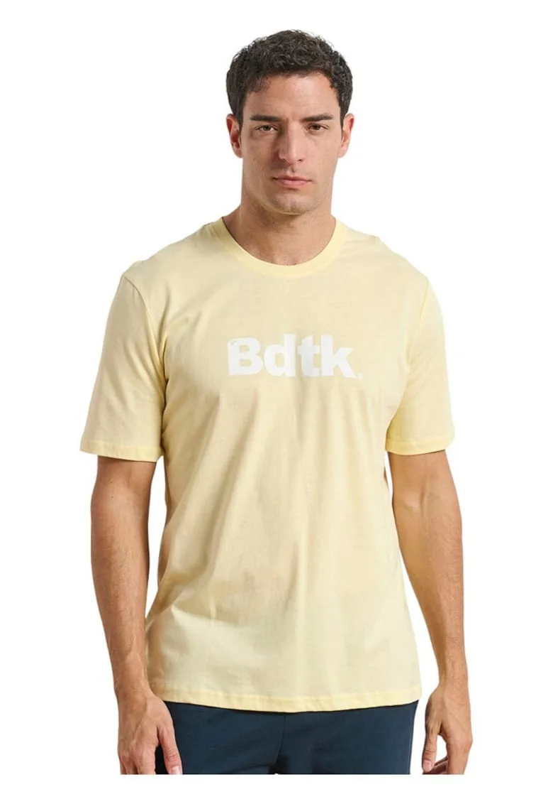 Tricou barbati  galben, bumbac, croiala regulata, decolteu rotund