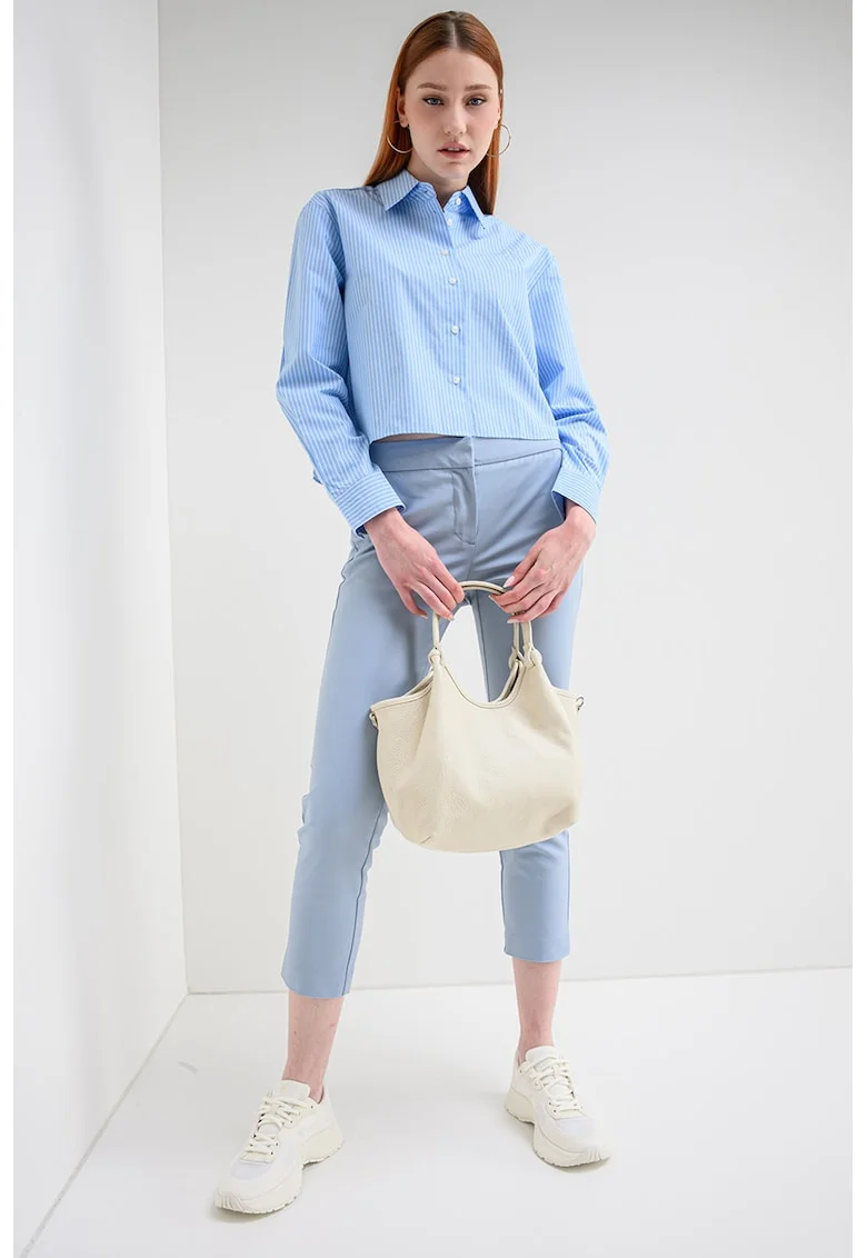 Camasa crop cu model in dungi Norlina, Alb/Albastru pastel