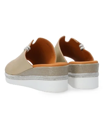 Sandale metalice din piele