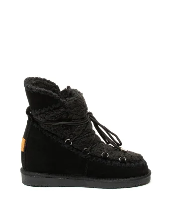 Ghete de piele intoarsa si blana shearling sintetica, cu talpa wedge ascunsa