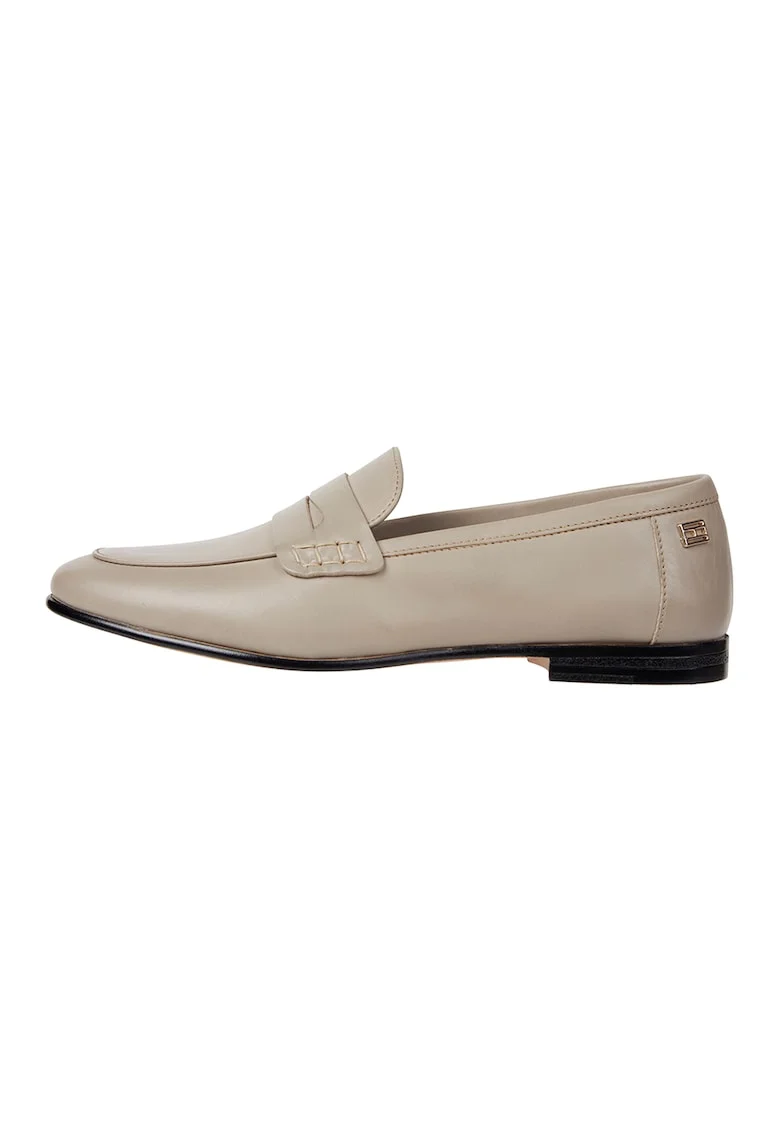 Pantofi loafer din piele cu detaliu cu logo discret, Maro taupe
