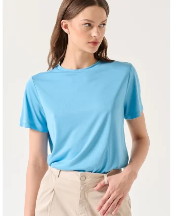 Tricou cu decolteu la baza gatului, din amestec de modal Stiziano, Albastru pastel